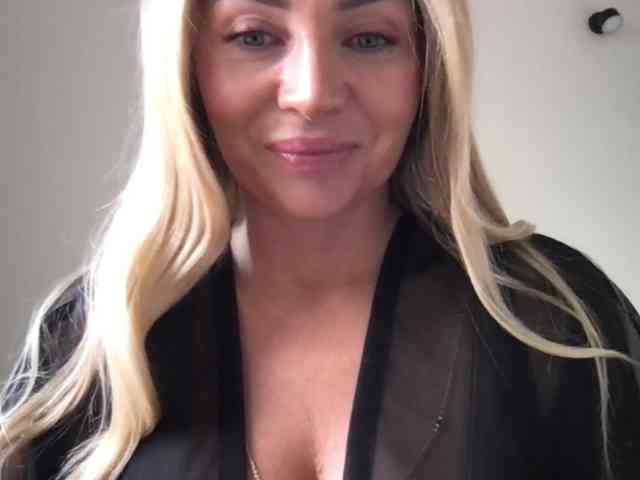 chloebelle webcam