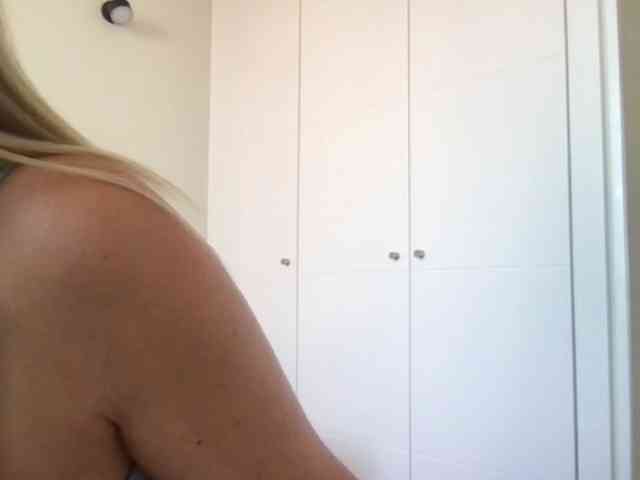 chloebelle webcam