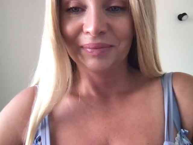 chloebelle