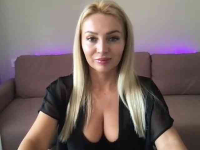 chloebelle