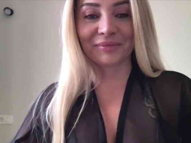 chloebelle webcam