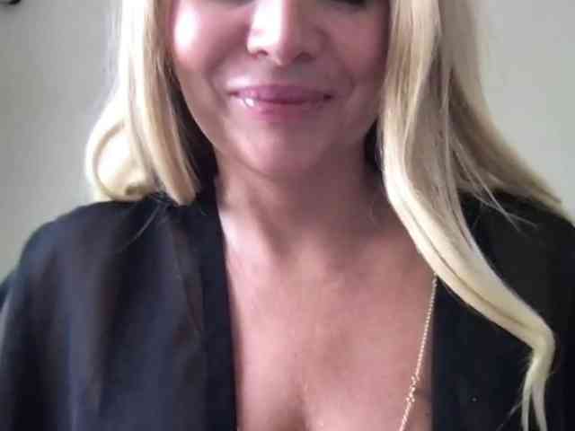 chloebelle webcam