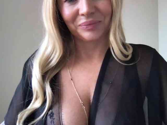 chloebelle webcam