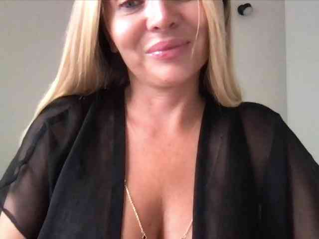 chloebelle webcam