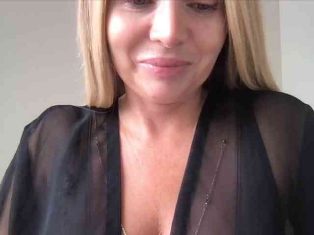 chloebelle webcam