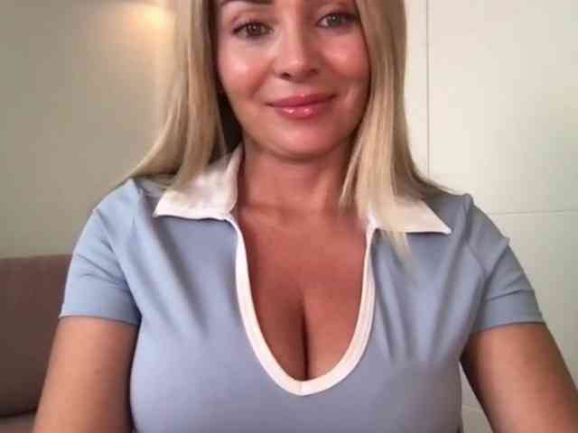 chloebelle webcam