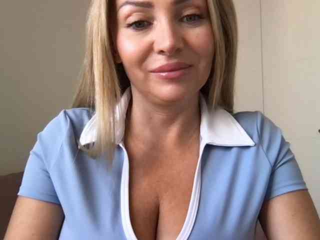 chloebelle webcam