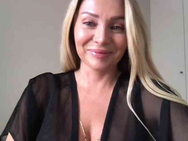 chloebelle webcam