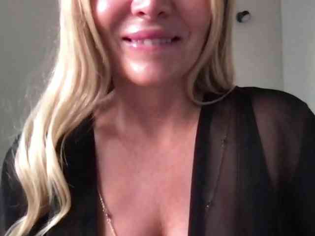 chloebelle webcam