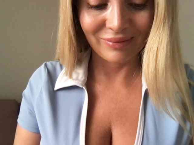chloebelle webcam
