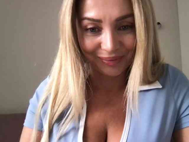 chloebelle