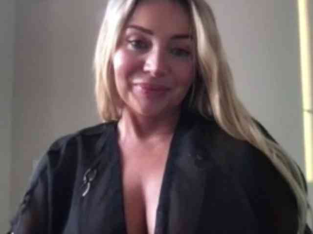 chloebelle webcam