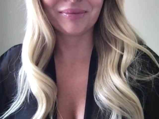 chloebelle webcam