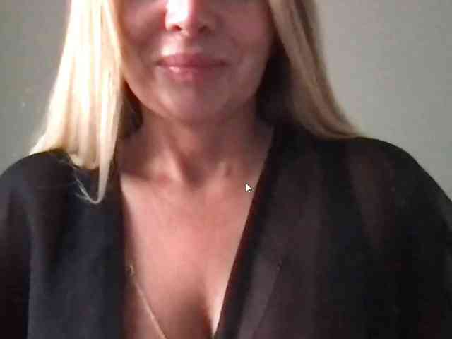 chloebelle webcam