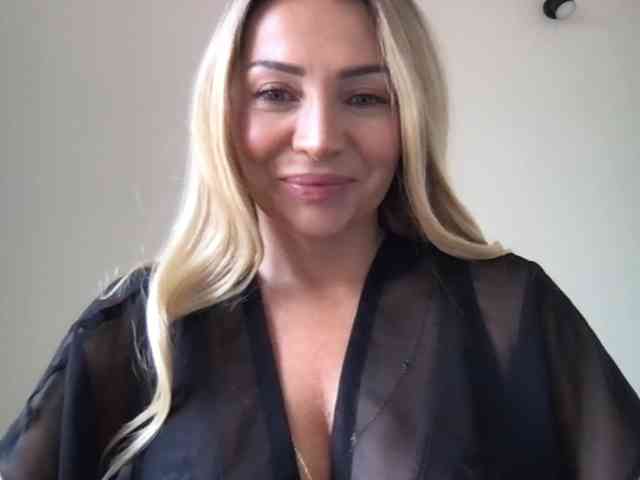 chloebelle webcam