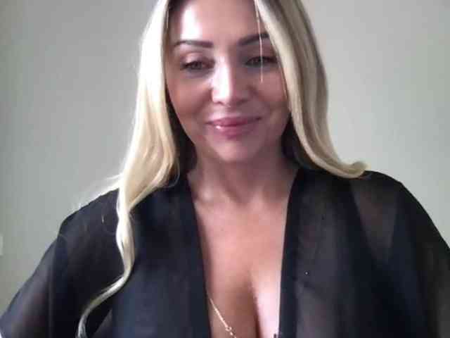 chloebelle webcam