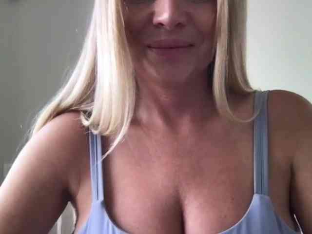 chloebelle