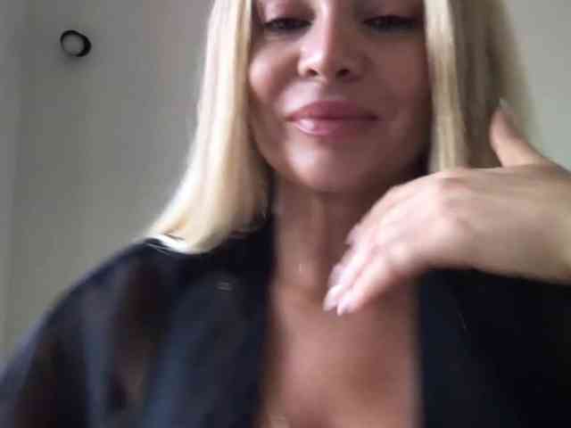 chloebelle webcam