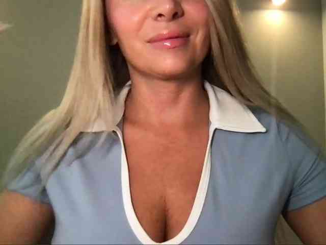 chloebelle webcam