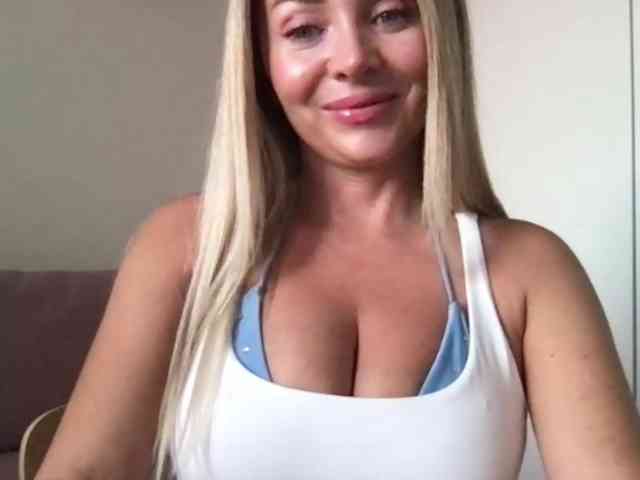 chloebelle webcam