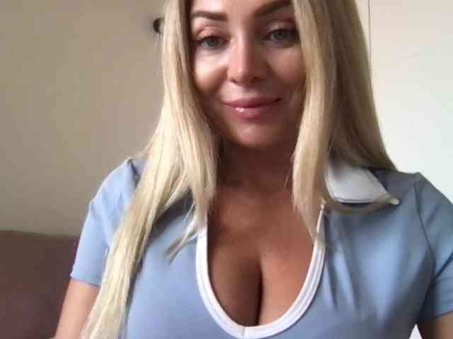 chloebelle webcam