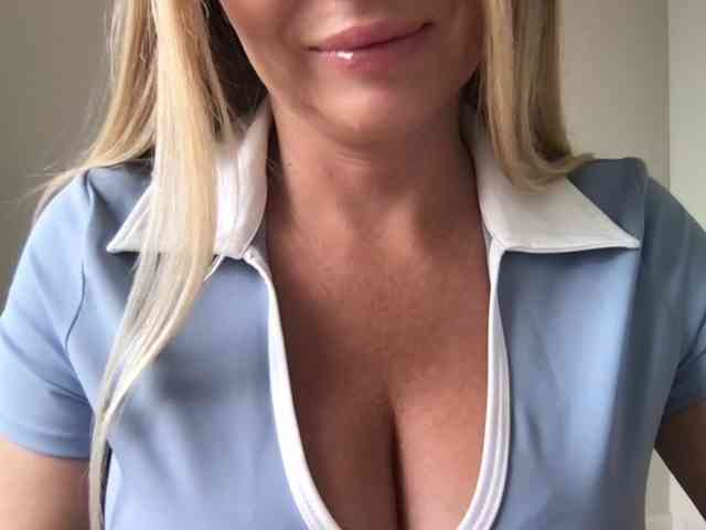 chloebelle webcam