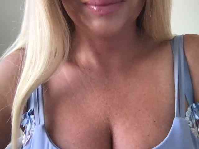 chloebelle