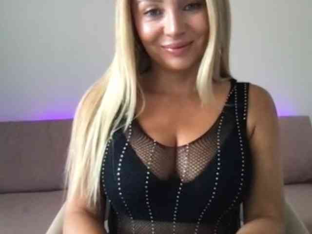 chloebelle webcam