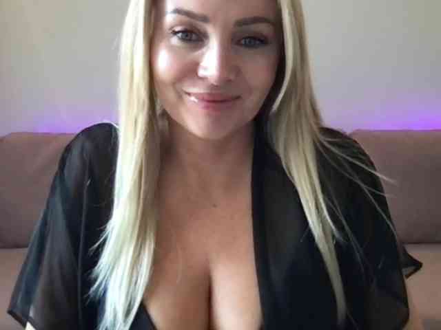 chloebelle
