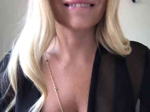 chloebelle webcam