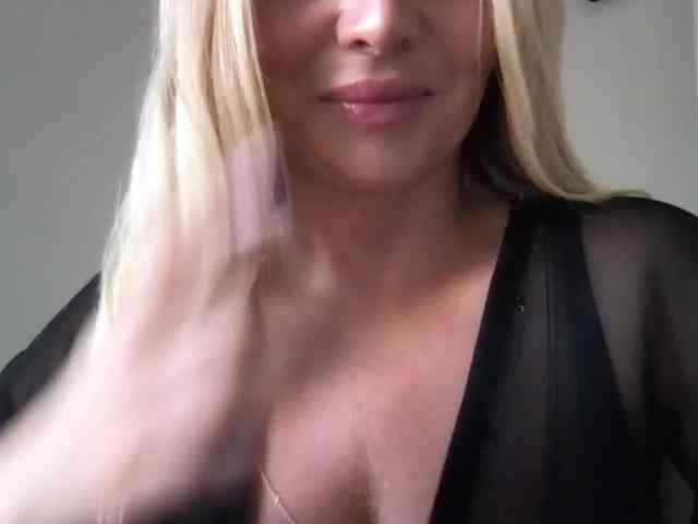 chloebelle webcam