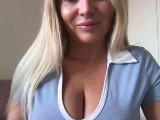 chloebelle webcam