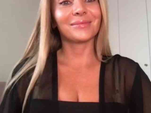 chloebelle webcam