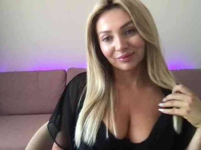 chloebelle