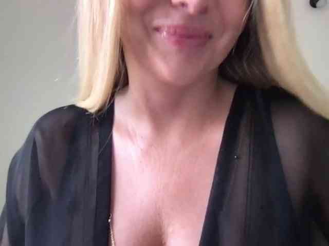 chloebelle webcam