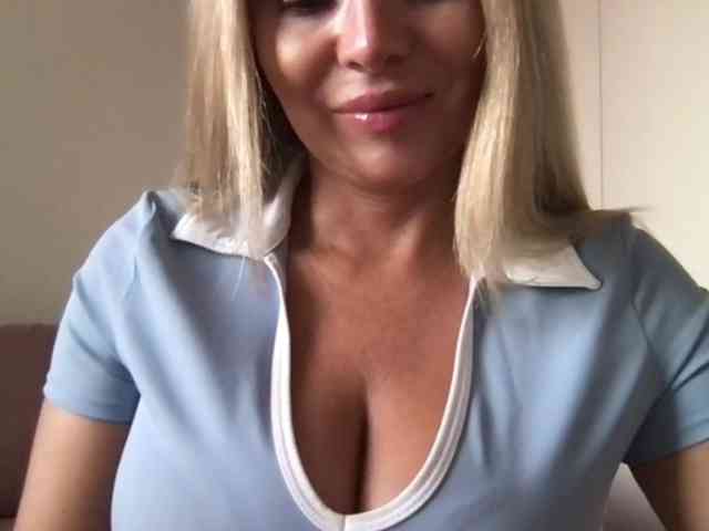 chloebelle webcam