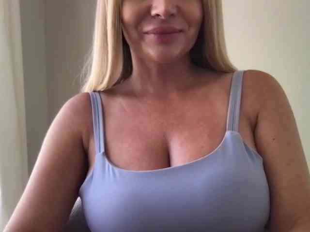 chloebelle