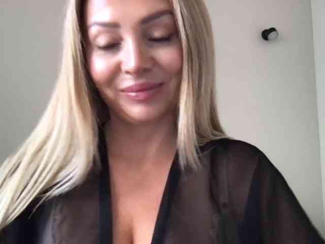 chloebelle webcam