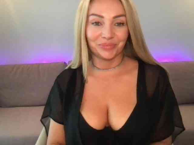 chloebelle webcam