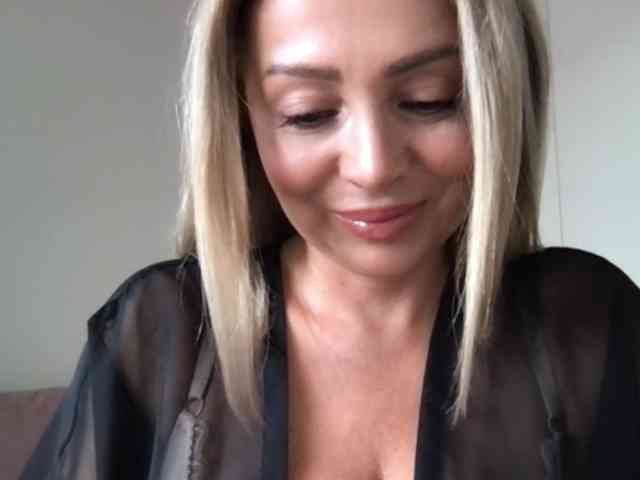 chloebelle webcam