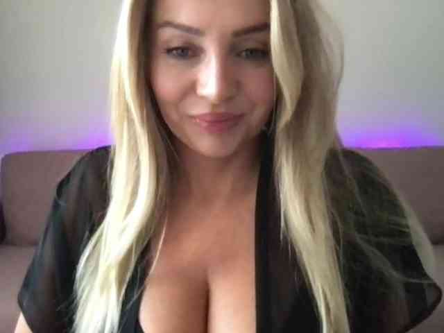 chloebelle