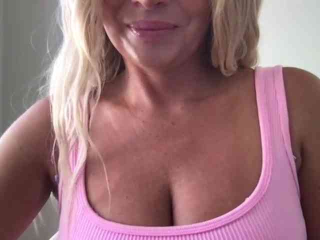 chloebelle