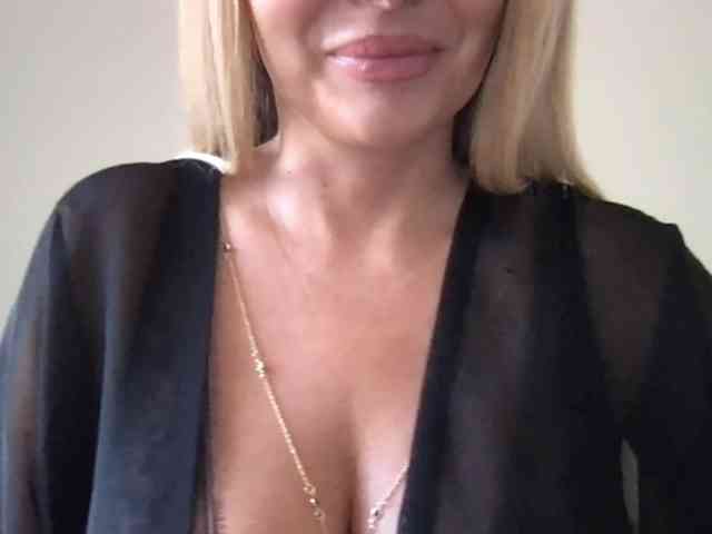 chloebelle webcam