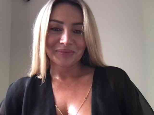 chloebelle webcam