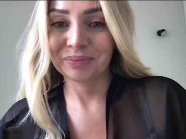chloebelle webcam