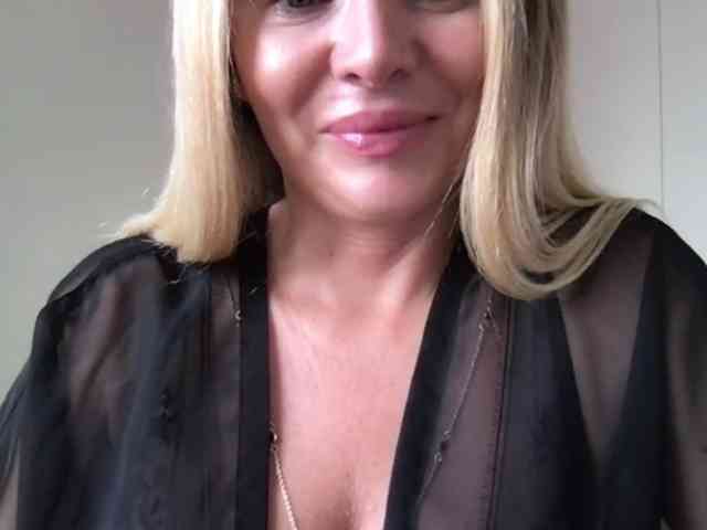 chloebelle webcam