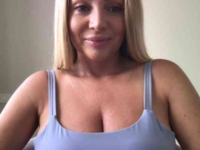 chloebelle
