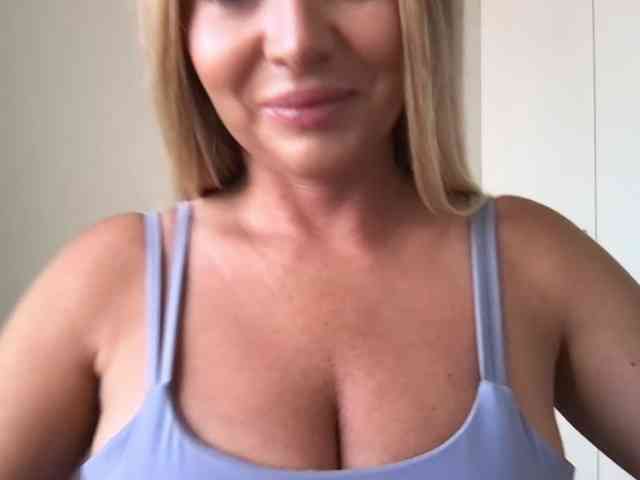 chloebelle