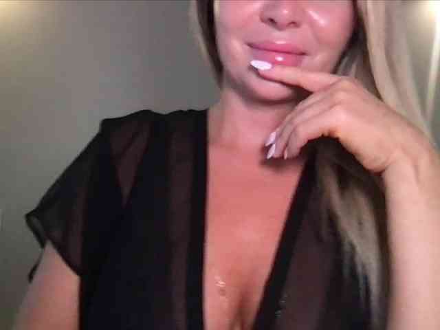 chloebelle webcam