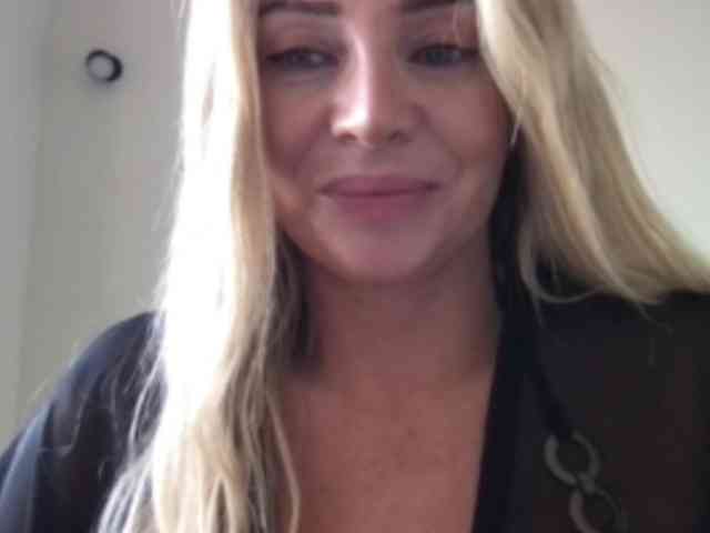 chloebelle webcam